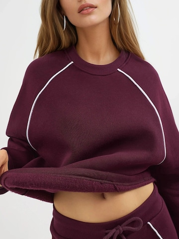 Busem - Sweatshirt em vermelho