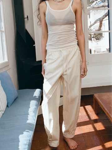 MANGO Дънки Tapered Leg Панталон 'Paola' в бежово