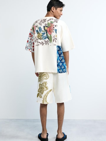 Desigual Regular Trousers in White