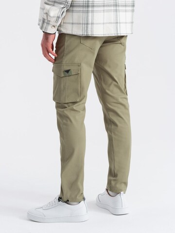 Ombre Regular Trousers in Green
