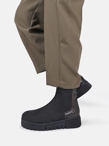 Crickit Chelsea Boot ' NAELLE ' in Braun: Vorderseite