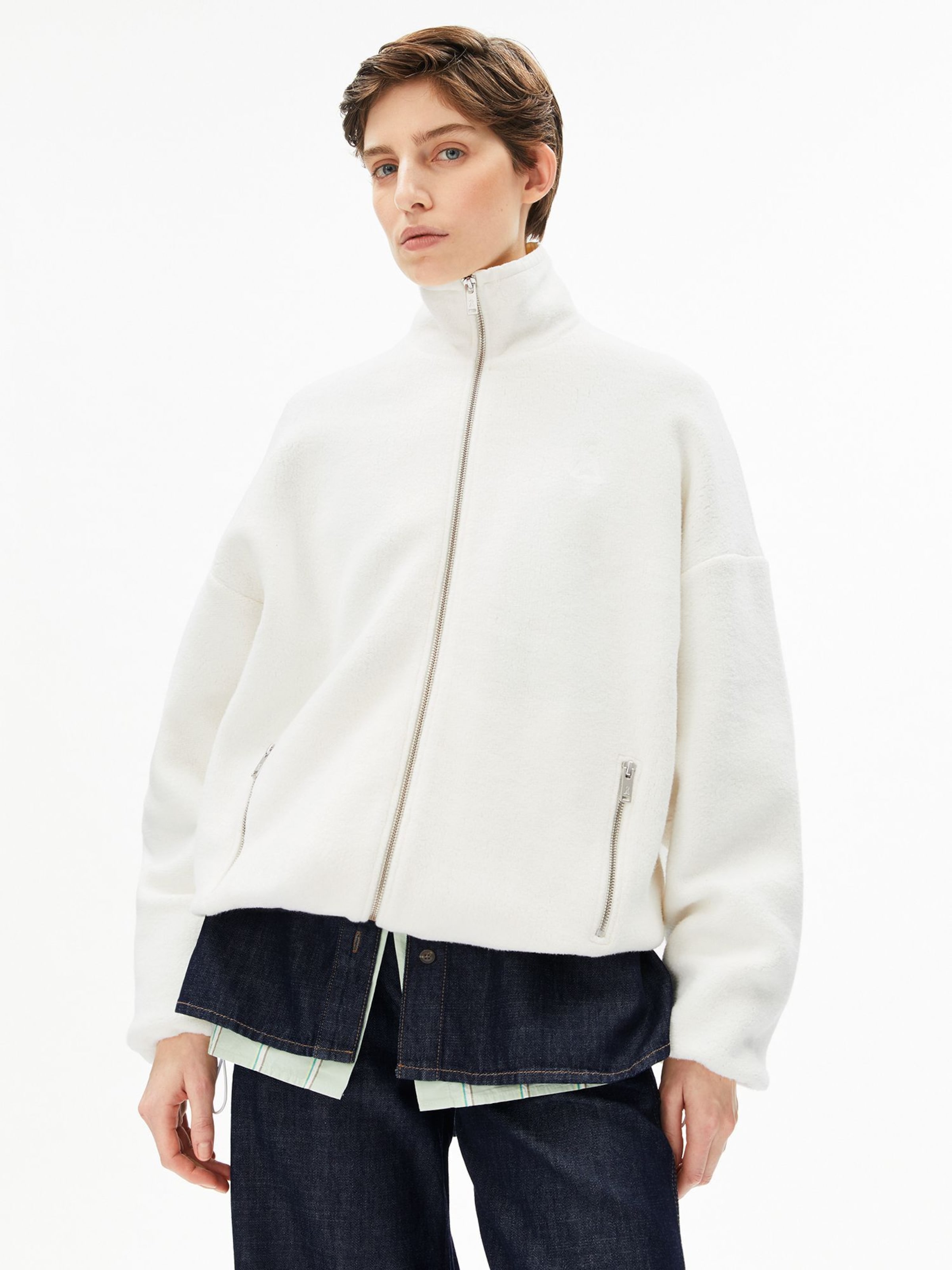 ARMEDANGELS Tussenjas in Beige: voorkant