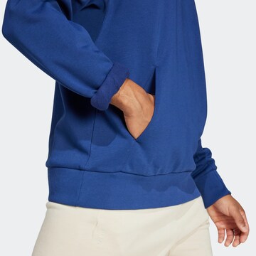 ADIDAS SPORTSWEAR Sweatshirt in Blau
