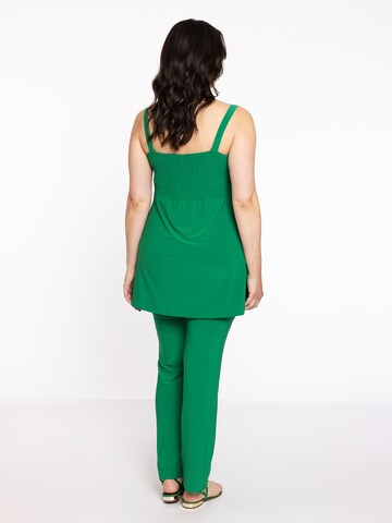 Yoek Top in Green