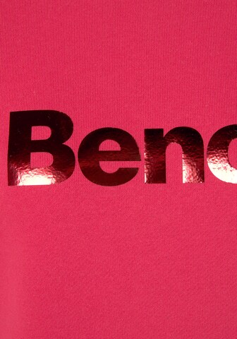 BENCH Sweatshirt in Roze