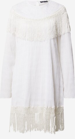 Robe Nasty Gal en blanc : devant