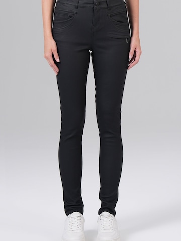M.O.D MIRACLE OF DENIM Skinny Jeans in Zwart: voorkant