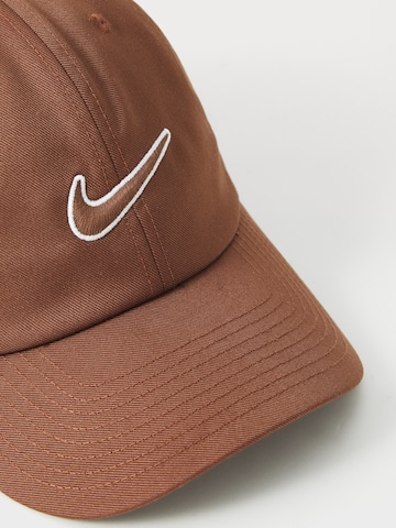 Cappello da baseball 'CLUB' di Nike Sportswear in marrone