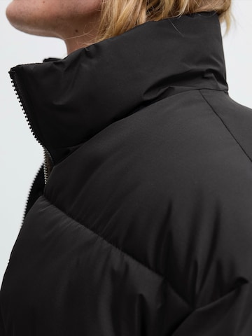 Geacă de iarnă 'JJMAZE' de la JACK & JONES pe negru