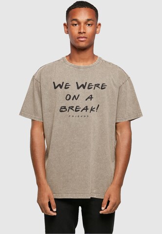T-Shirt 'Friends - We Were On A Break' ABSOLUTE CULT en beige : devant