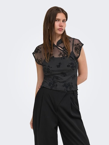 ONLY Top 'ONLMai' in Zwart: voorkant