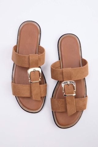 Trendyol - Zapatos abiertos en beige