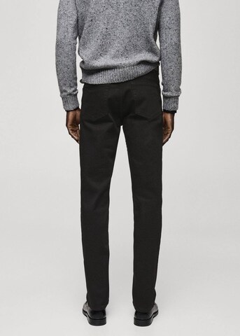 MANGO MAN Slimfit Jeans 'Patrick' in Schwarz