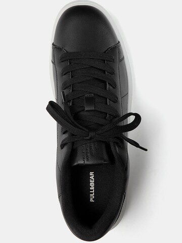 Sneaker bassa di Pull&Bear in nero