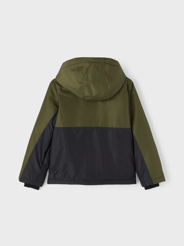 NAME IT Prehodna jakna 'MIKAEL' | zelena barva