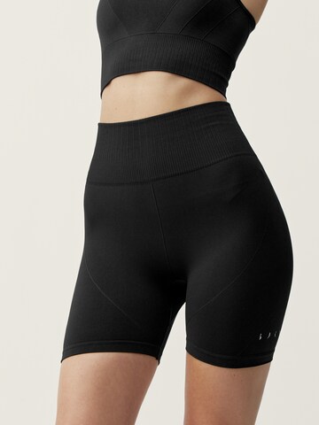 Born Living Yoga Skinny Workout Pants 'Dana' in Black: front