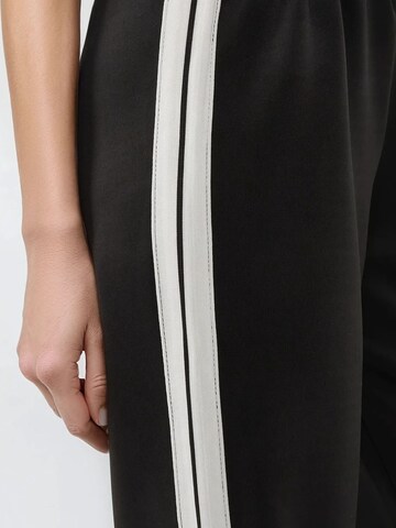 Wide Leg Pantalon de sport Hiccup en noir