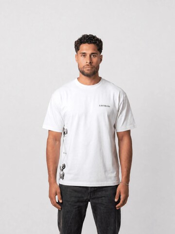 T-Shirt 'Last Bucks | Balance Side Tee' Last Bucks en blanc