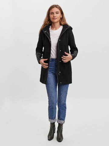 VERO MODA Between-Seasons Coat in Black