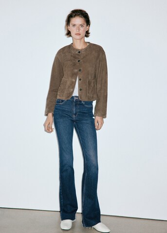 MANGO Flared Jeans in Blau
