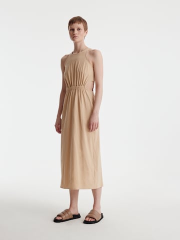 EDITED Dress 'Kelani' in Brown: front