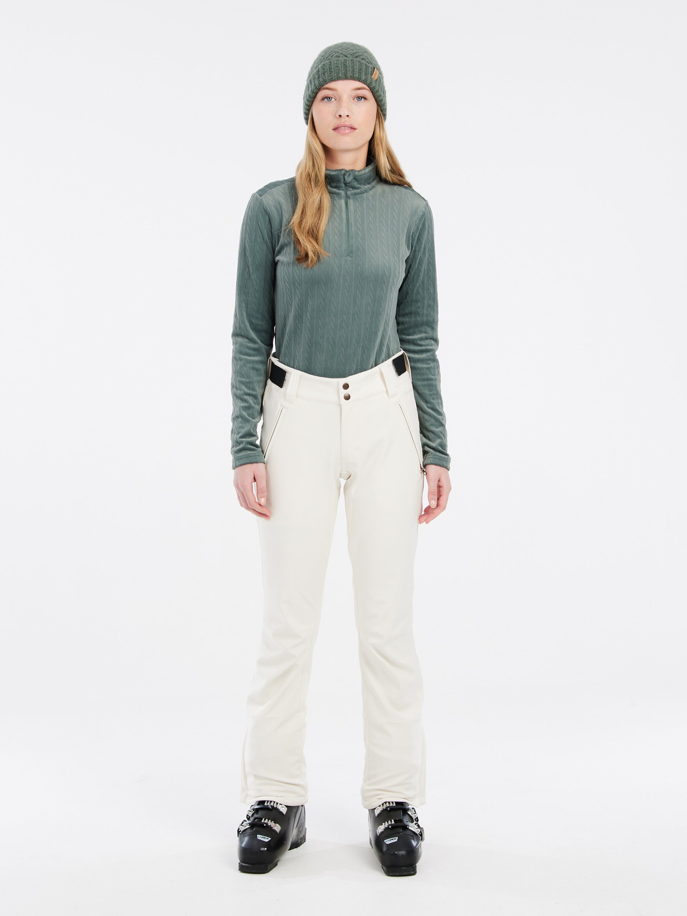 PROTEST Sportsweatshirt 'PRTGAIL'‌‌‌‌‌‌ in Grün