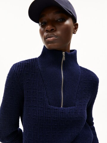 ARMEDANGELS Strickpullover ' TULIPAA ' (GRS) in Blau