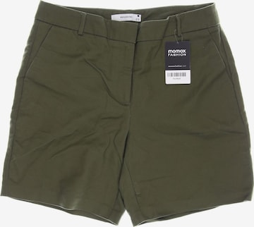 Reserved Shorts in M in Green: front