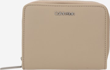 Calvin Klein Plånbok i grå: framsida
