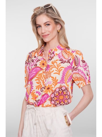Geisha Blouse in Orange: front