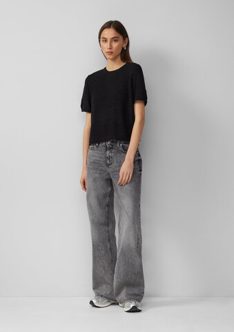 QS Sweater in Black