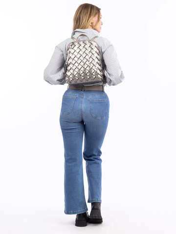 Suri Frey Backpack 'Betty' in Silver