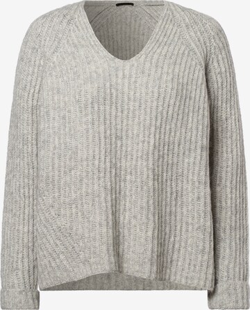 DRYKORN Sweater 'Lynette' in Grey: front