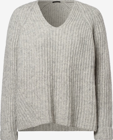 DRYKORN Sweater 'Lynette' in Grey: front