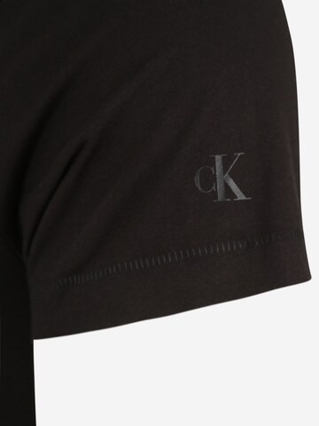 Calvin Klein Jeans Plus T-Shirt in Schwarz