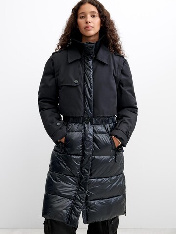Desigual Mantel in Schwarz: Vorderseite