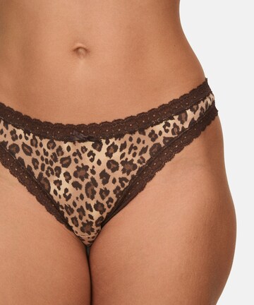 Hunkemöller String in Brown