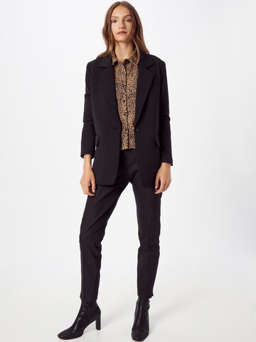 minus Regular Trousers with creases 'Daya' in Black