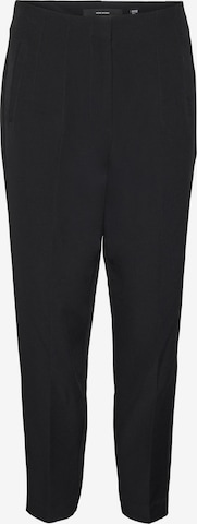 Regular Pantalon à plis VERO MODA en noir : devant