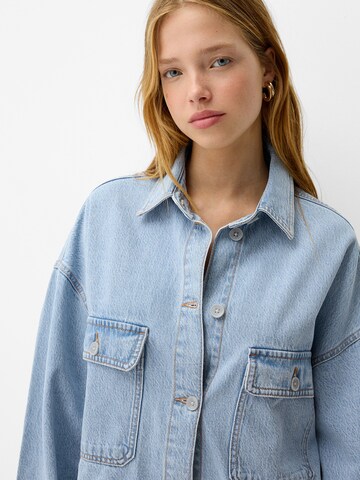 Bershka Blouse in Blauw