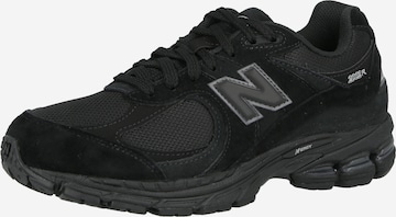 Sneaker bassa '2002R' di new balance in nero: frontale