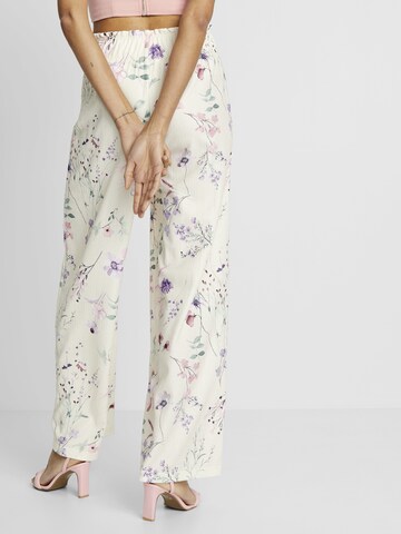 Largi Pantaloni de la bonprix pe bej