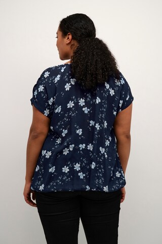 Camicia da donna 'Stella' di KAFFE CURVE in blu