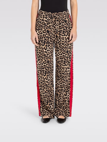 MAC Wide leg Pants 'Chiara' in Brown: front