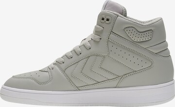 Hummel Sneaker in Grau: predná strana