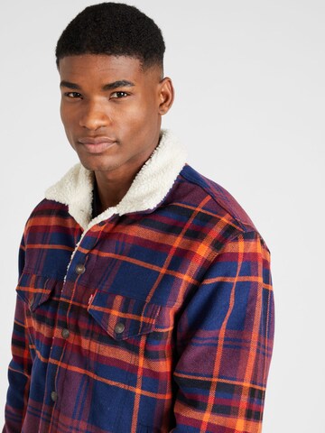 LEVI'S ® Преходно яке 'Plaid Vintage Fit Sherpa Trucker' в синьо