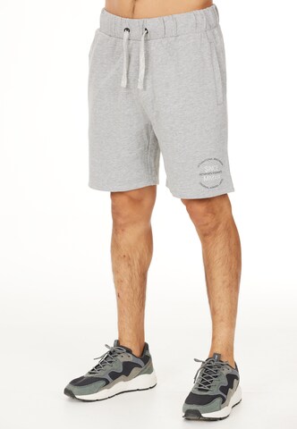 Cruz Regular Workout Pants 'Carter' in Grey: front