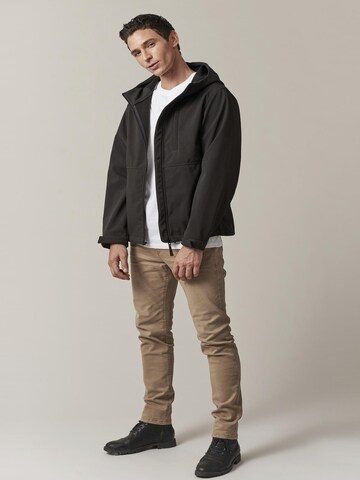 Veste mi-saison 'Baryo' Deeluxe en noir