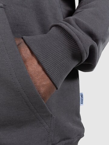 Smilodox Sweatshirt 'Jagger' in Grau