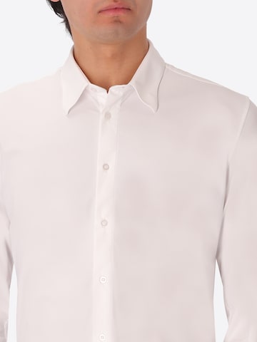 Distretto12 Regular fit Overhemd ' TEVO. ' in Wit